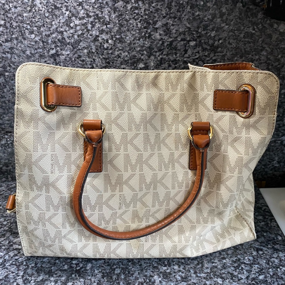 Michael Kors Cream and Brown Shoulder Bag